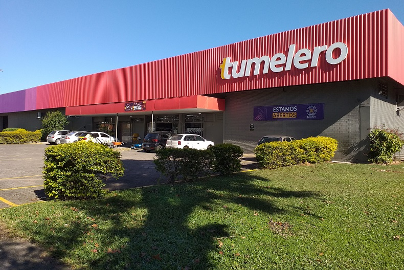 Imagem representativa do ambiente de trabalho da empresa Tumelero
